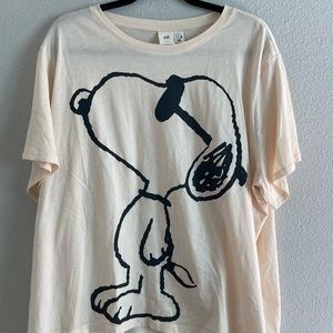 H & M Women’s Plus Size Snoopy T-Shirt